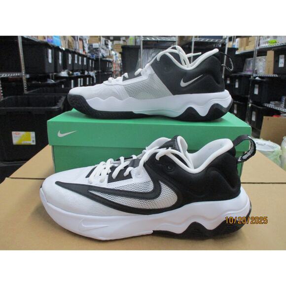 USED Nike Men\'s Football Basketball Shoe, White Black, 8.5 main image 5